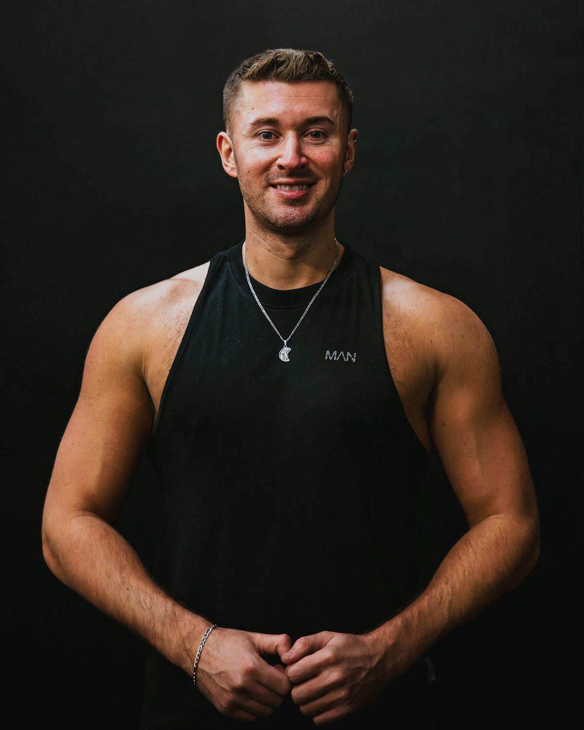 Marcus Reed — illustrative coach photography